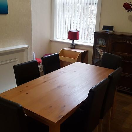 Blackpoolholidaylets Charles Street Villa Buitenkant foto