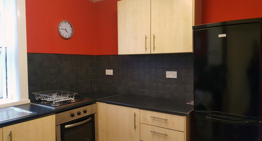 Blackpoolholidaylets Charles Street Villa Buitenkant foto